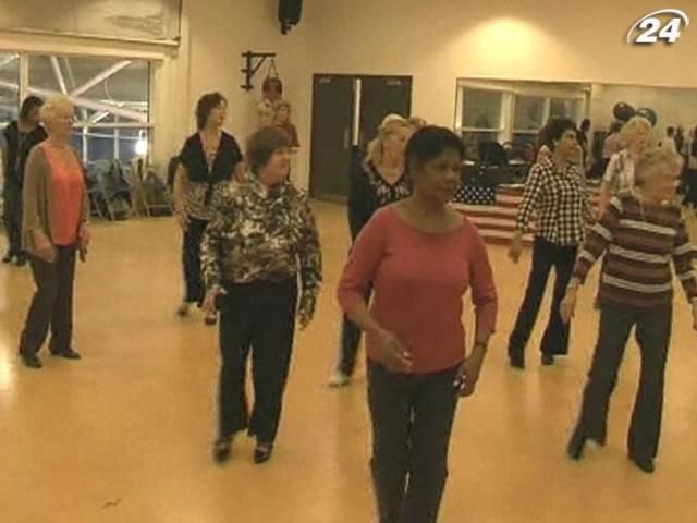 Британские дедушки и бабушки танцуют ради профилактики болезней