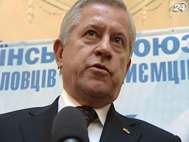 Кінах: Бюджет-2013 треба "серйозно переглянути" Кінах: Бюджет-2013 треба "серйозно переглянути"