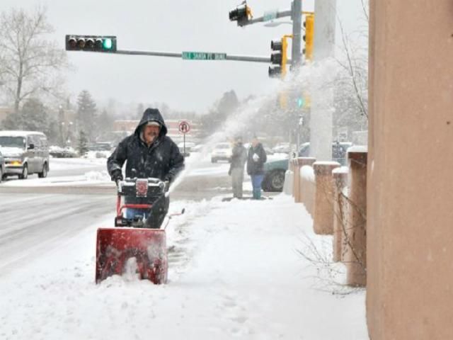 У Канаді без електрики залишились 120 тис будинків через негоду У Канаді без електрики залишились 120 тис будинків через негоду