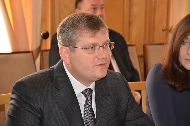 Янукович призначив віце-прем'єром екс-губернатора Дніпропетровської області