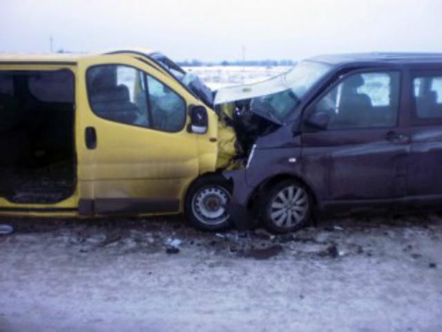 В аварии на Волыни 1 человек погиб и 5 ранены (Фото)