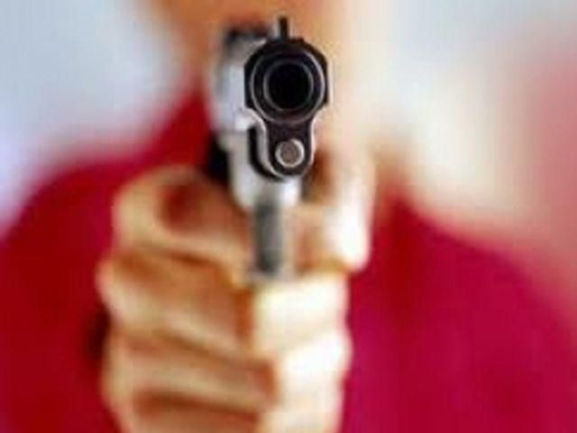 Свободівцю, якого обстріляли в Луцьку, влучили у скроню Свободівцю, якого обстріляли в Луцьку, влучили у скроню