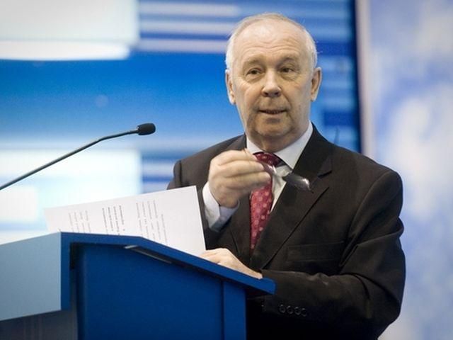 Рибак каже, що проти кнопкодавів Рибак каже, що проти кнопкодавів