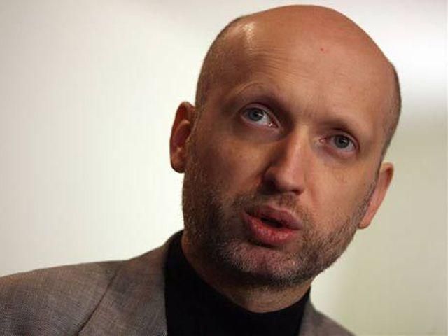 Хтось взагалі пам’ятає передвиборчу програму цієї пані? – Турчинов про Королевську Хтось взагалі пам’ятає передвиборчу програму цієї пані? – Турчинов про Королевську