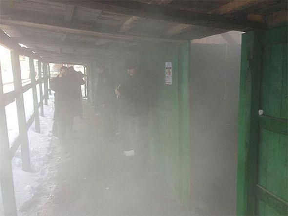 Охоронці гуртожитку оббризкали з вогнегасників нардепа Ар'єва Охоронці гуртожитку оббризкали з вогнегасників нардепа Ар'єва