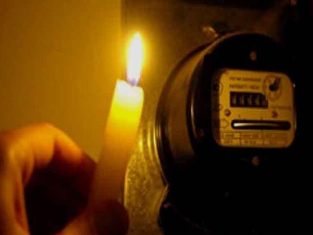 Через негоду в Україні без світла 27 населених пунктів Через негоду в Україні без світла 27 населених пунктів