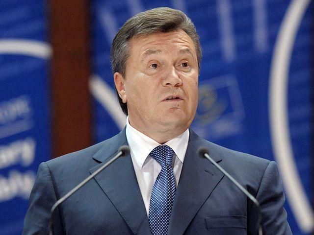 Янукович – і політик року, і розчарування року, - опитування