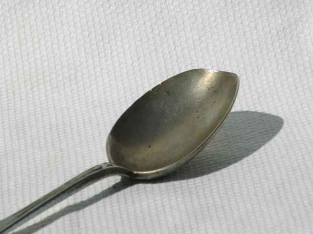 В мариупольском СИЗО осужденный зарезал себя ложкой В мариупольском СИЗО осужденный зарезал себя ложкой