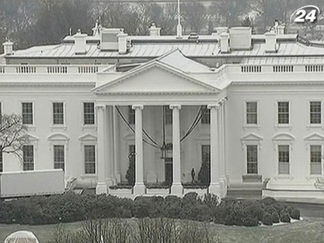 В США растет количество жертв снежного шторма В США растет количество жертв снежного шторма