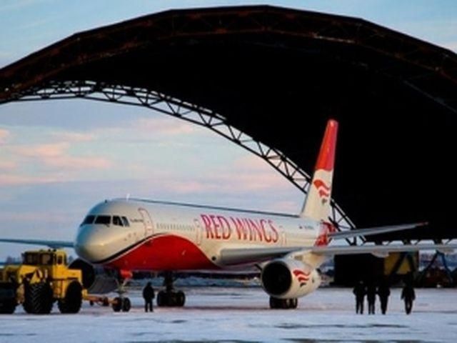 Аварія літака у "Внуково": чотири людини загинули Аварія літака у "Внуково": чотири людини загинули