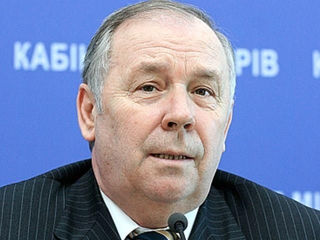 Рыбак говорит, что "регионы" снова на "голодном пайке" Рыбак говорит, что "регионы" снова на "голодном пайке"