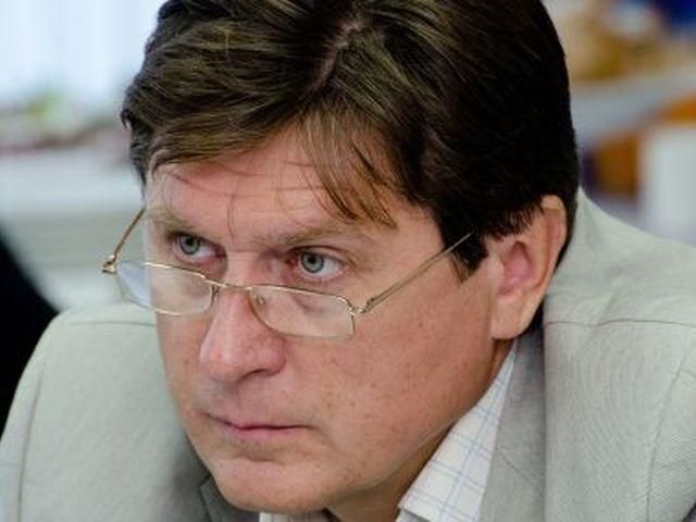 Фесенко видит два лица новой Рады: публичный конфликт и кулуарные договоренности Фесенко видит два лица новой Рады: публичный конфликт и кулуарные договоренности