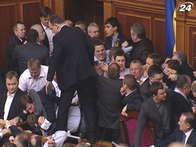 Итоги года: Политическая (не)стабильность Итоги года: Политическая (не)стабильность