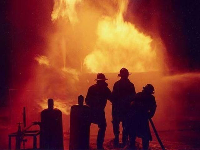 Вчера в Украине в пожарах погибли 18 человек Вчера в Украине в пожарах погибли 18 человек