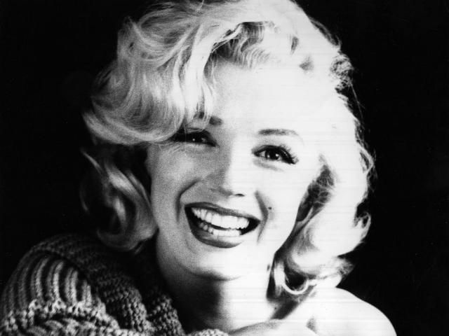 ФБР опубликовало документы о Мэрилин Монро без цензуры ФБР опубликовало документы о Мэрилин Монро без цензуры