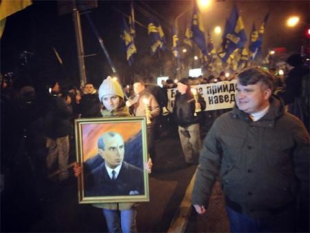 У Києві 3 тисячі свободівців здійснили марш на честь Бандери (Фото)