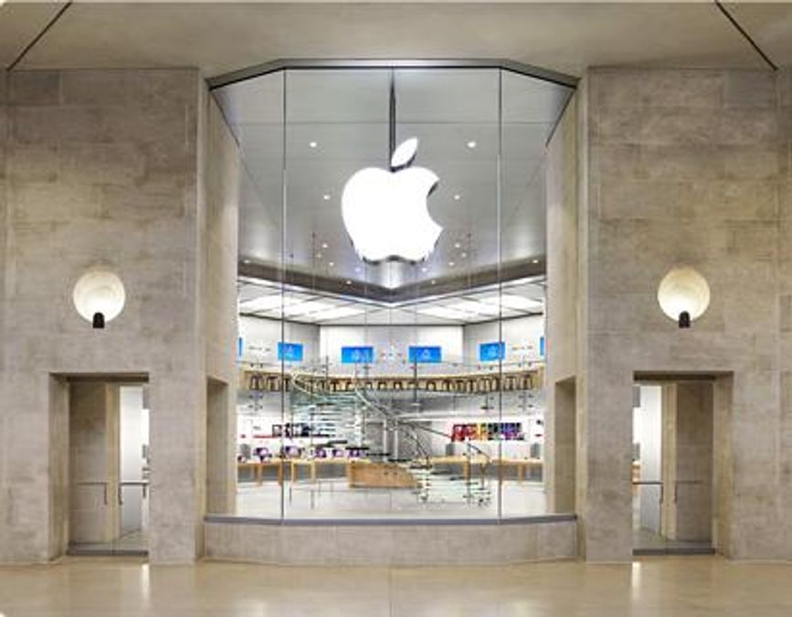 Передноворічна крадіжка з магазину Apple на 1 млн євро Передноворічна крадіжка з магазину Apple на 1 млн євро