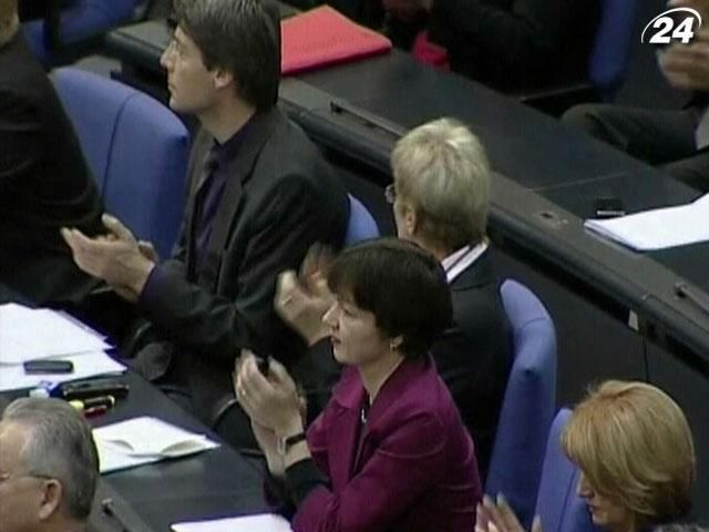 З нового року німецьким політикам підвищили зарплати З нового року німецьким політикам підвищили зарплати