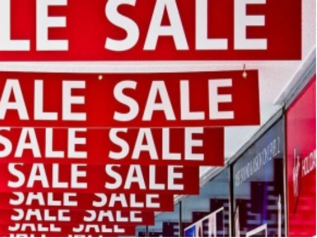 В Италии началась традиционная зимняя распродажа В Италии началась традиционная зимняя распродажа