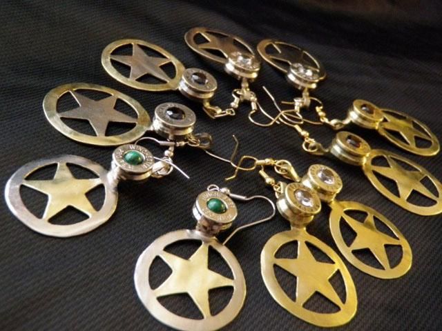 Украшения, сделанные из пуль (Фото) Украшения, сделанные из пуль (Фото)