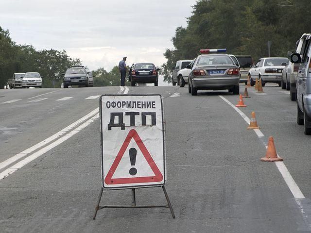 ДТП під Ярославлем: сім осіб загинуло ДТП під Ярославлем: сім осіб загинуло