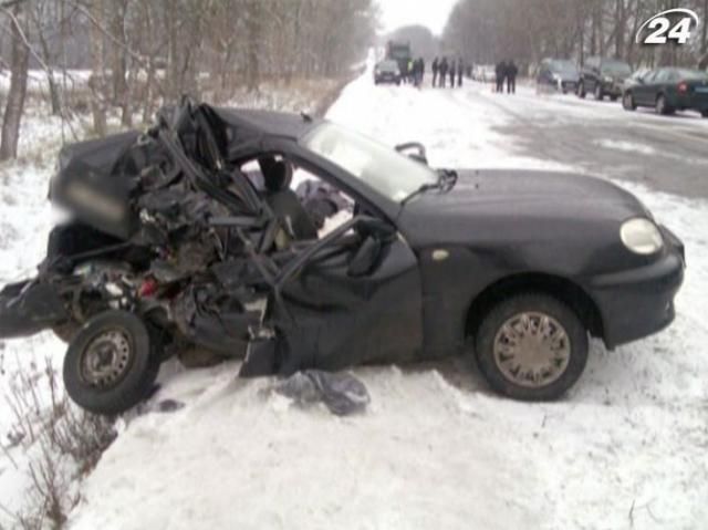 На Полтавщине произошло тройное ДТП: 1 человек погиб