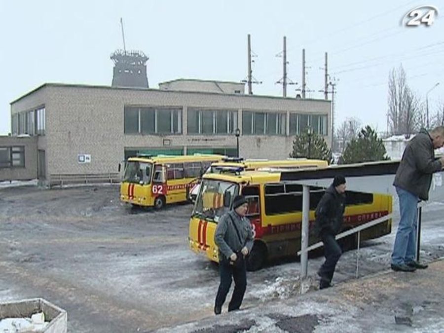Двох гірників на шахті "Комсомолець Донбасу" досі шукають Двох гірників на шахті "Комсомолець Донбасу" досі шукають