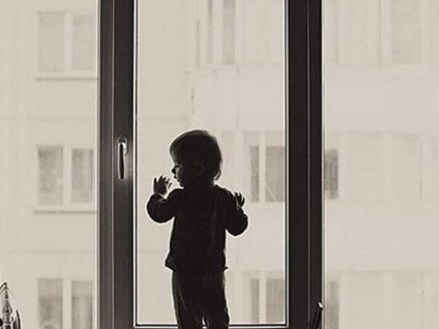 3-летний малыш выжил после падения с 8 этажа 3-летний малыш выжил после падения с 8 этажа