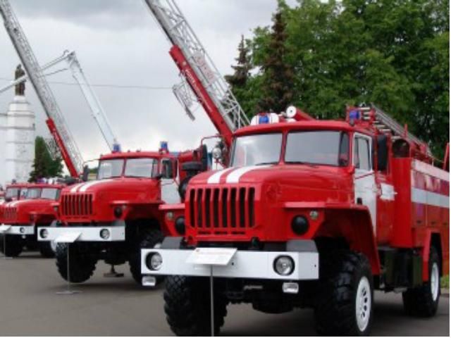 В столице на Андреевском спуске горит дом В столице на Андреевском спуске горит дом