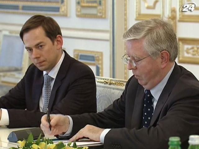 Кокс и Квасьневский представят руководству Европарламента отчет о Тимошенко