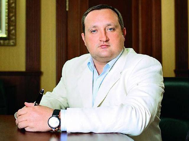 Кабмін готуватиме звіт кілька тижнів і аж тоді прозвітується перед Радою Кабмін готуватиме звіт кілька тижнів і аж тоді прозвітується перед Радою