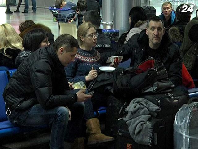 "АероСвіт" обіцяє компенсації своїм пасажирам "АероСвіт" обіцяє компенсації своїм пасажирам