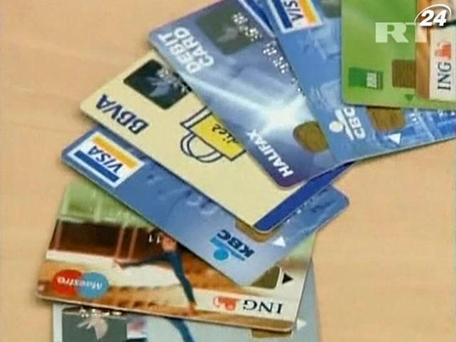 Большинство махинаций с европейскими кредитками происходят в США, - Европол Большинство махинаций с европейскими кредитками происходят в США, - Европол