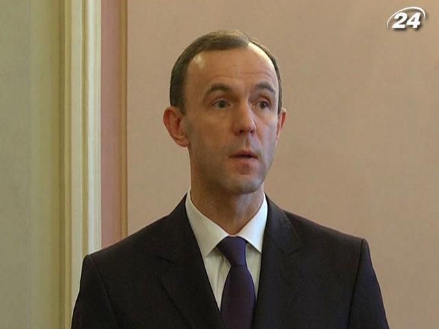 "Батьківщина" вимагає ухвалити закон про амністію "Батьківщина" вимагає ухвалити закон про амністію