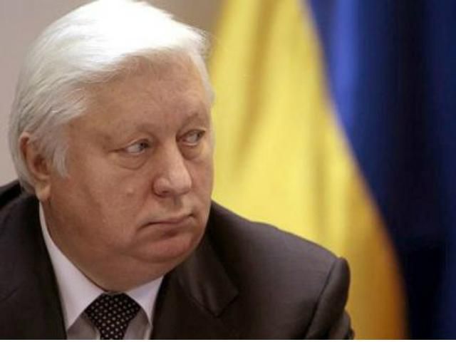 В Харькове Пшонка будет контролировать расследование убийства судьи