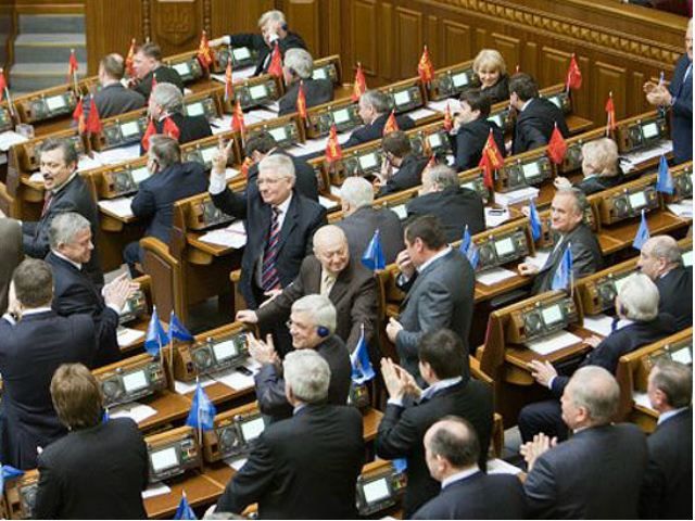 У Раді створили антифашистське депутатське об’єднання У Раді створили антифашистське депутатське об’єднання