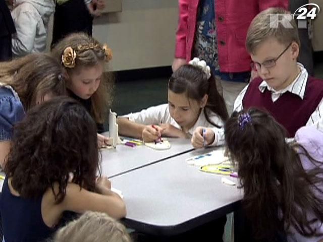 Соглашение об усыновлении между Россией и США будет действовать до 2014 года Соглашение об усыновлении между Россией и США будет действовать до 2014 года