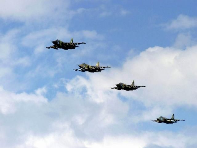 У Малі приземлилися літаки іноземних військ У Малі приземлилися літаки іноземних військ