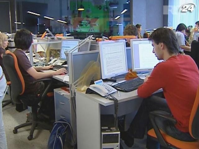 Продажи компьютеров на праздники упали впервые за 5 лет Продажи компьютеров на праздники упали впервые за 5 лет