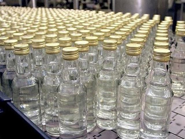 На Виннитчине изъяли почти тонну нелегального спирта На Виннитчине изъяли почти тонну нелегального спирта