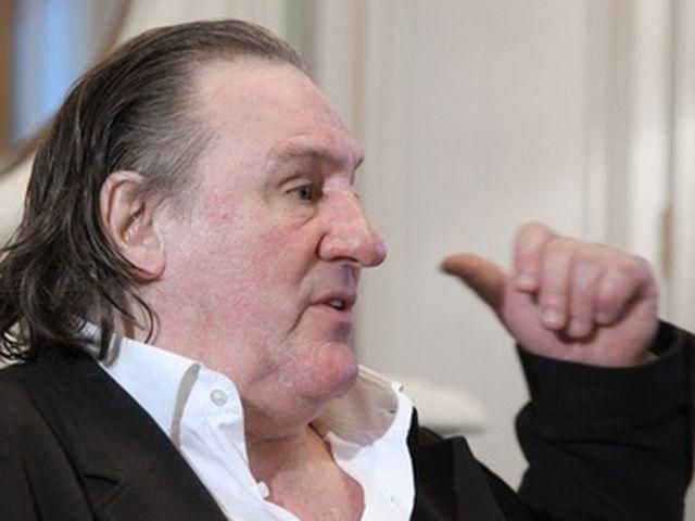 Депардье нелестно отозвался о российской оппозиции Депардье нелестно отозвался о российской оппозиции