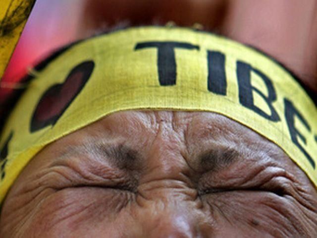 Еще один житель Тибета совершил самосожжение в знак протеста Еще один житель Тибета совершил самосожжение в знак протеста