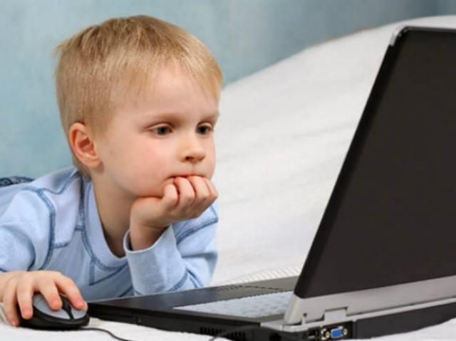 В России дошкольников учат по скайпу из-за сильных морозов В России дошкольников учат по скайпу из-за сильных морозов