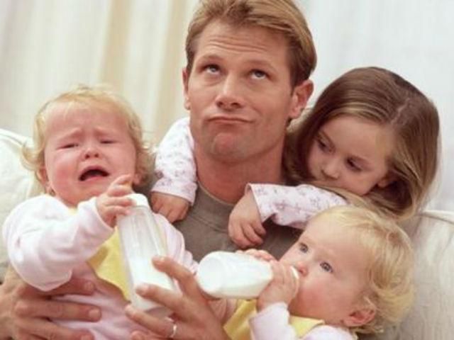 Багатодітним татусям планують підвищити пенсію Багатодітним татусям планують підвищити пенсію