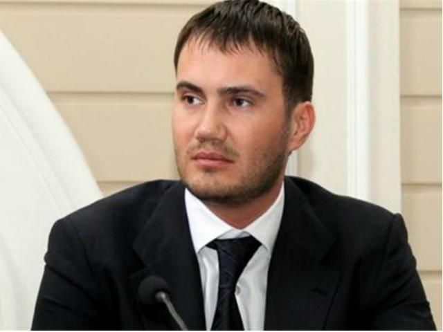 Янукович-молодший пропонує створити в Україні 250 кінотеатрів за 4 роки Янукович-молодший пропонує створити в Україні 250 кінотеатрів за 4 роки