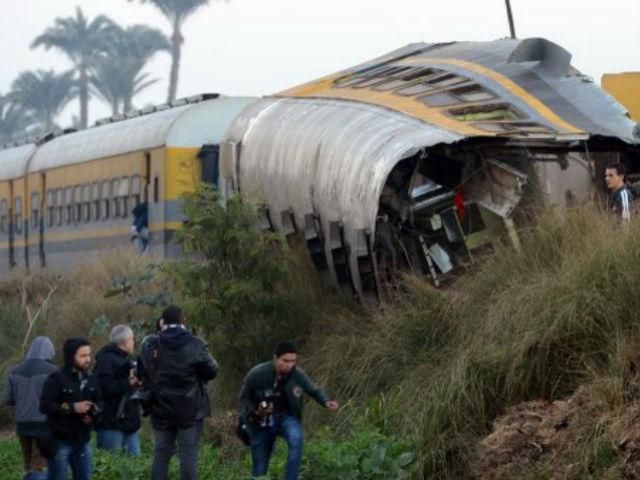 У Єгипті потяг зійшов з рейок: 19 загиблих, 107 поранених