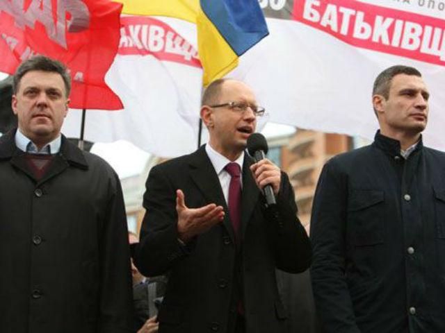 Оппозиционеры внесли в Раду законопроект об уголовной ответственности для "кнопкодавов" Оппозиционеры внесли в Раду законопроект об уголовной ответственности для "кнопкодавов"