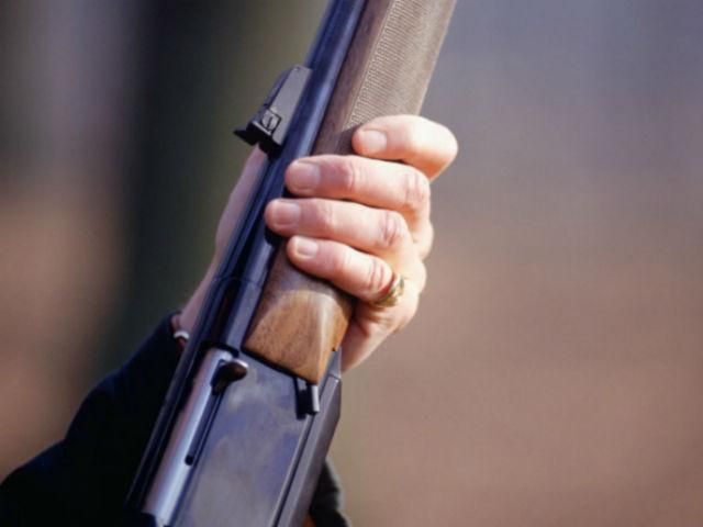 На Ровенщине парень перестрелял 8 человек в кафе На Ровенщине парень перестрелял 8 человек в кафе