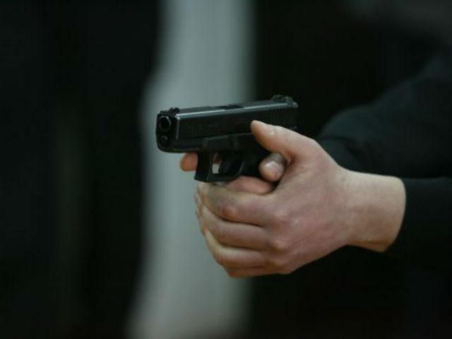 В Киеве - стрельба возле супермаркета: есть пострадавшие В Киеве - стрельба возле супермаркета: есть пострадавшие