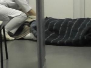 Тюремники кажуть, що Тимошенко вже не спить у коридорі Тюремники кажуть, що Тимошенко вже не спить у коридорі